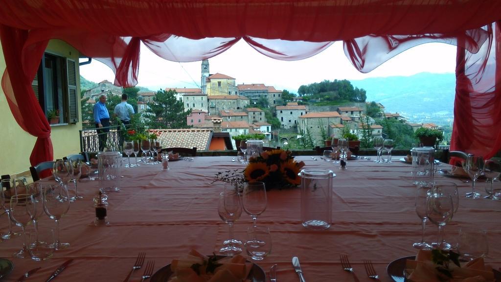 Hotel Ristorante El Caracol Mulazzo Dış mekan fotoğraf
